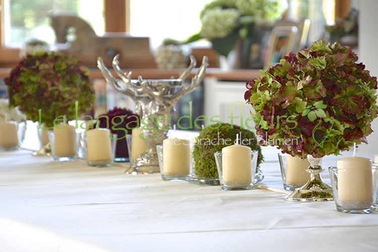 Table decoration, flower balls, silver chandelier, Munich